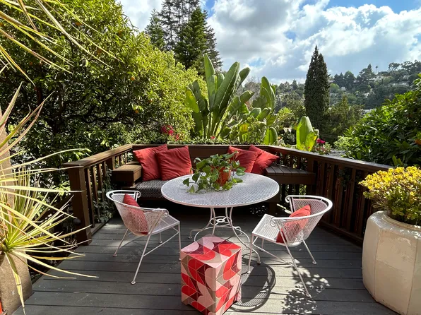 1954 1/2 Mayview Dr, Los Angeles, CA 90027