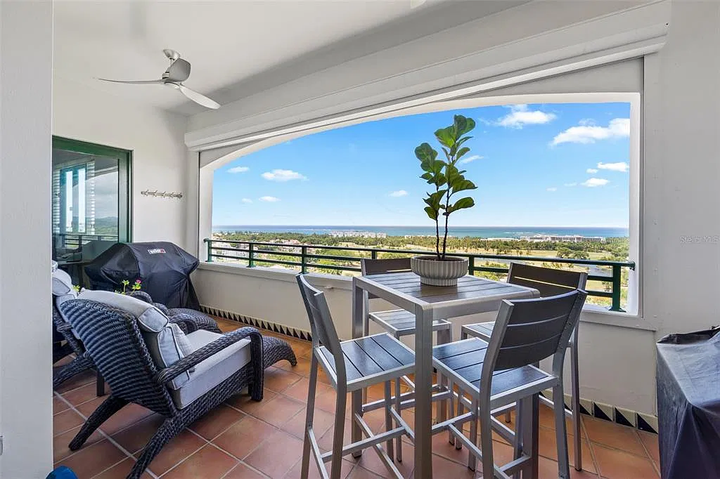2 bed, 3.0 bath, 1881 sqft, $3,500 — Photo 1