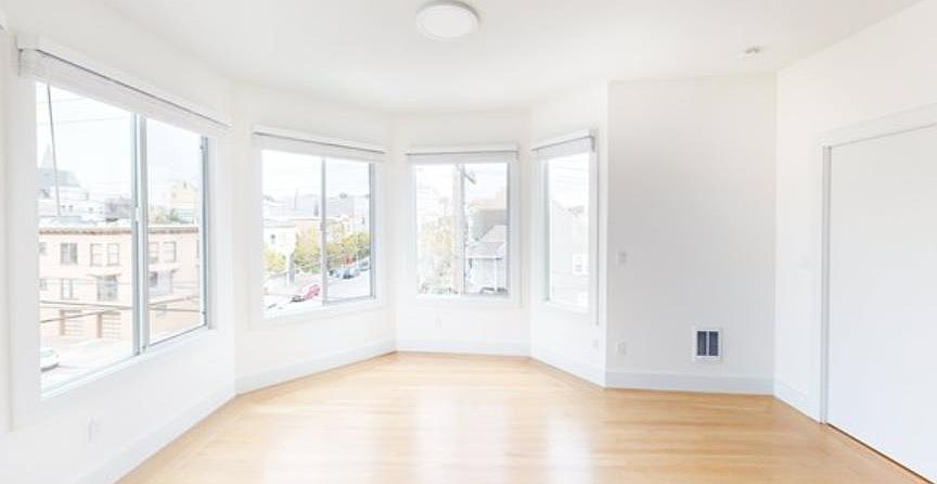 2nd image of 4005 California St #12