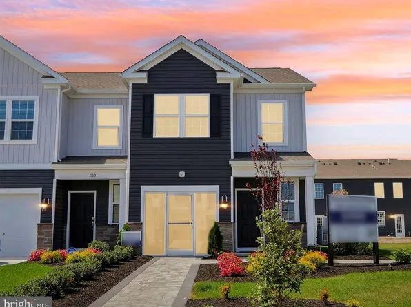 204 Hermosa Dr, Egg Harbor Township, NJ 08234