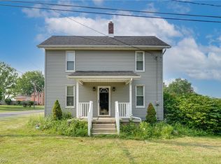 13384 Louisville St NE, Paris, OH