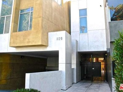 1120 N El Centro Ave APT 1, Los Angeles, CA, 90038