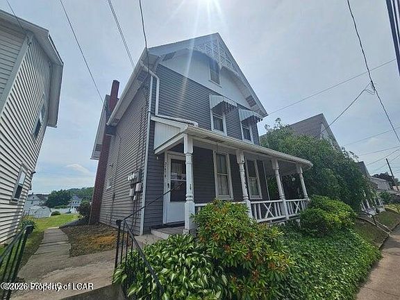 2nd image of 316 W 3rd St