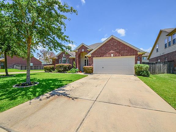 3rd image of 21430 Venture Park Dr