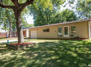 1404 Jerome St, Pekin, IL