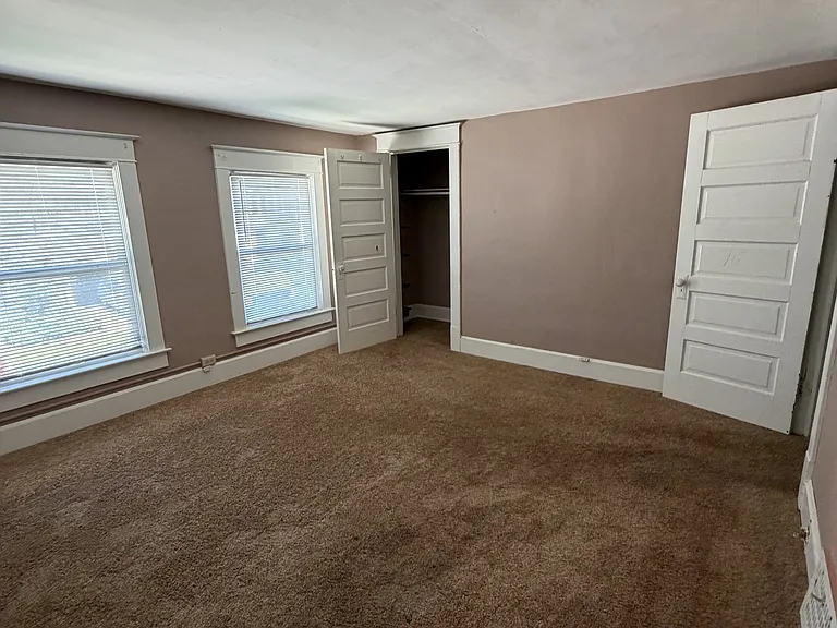 714 W Canedy St #2 — Photo 6