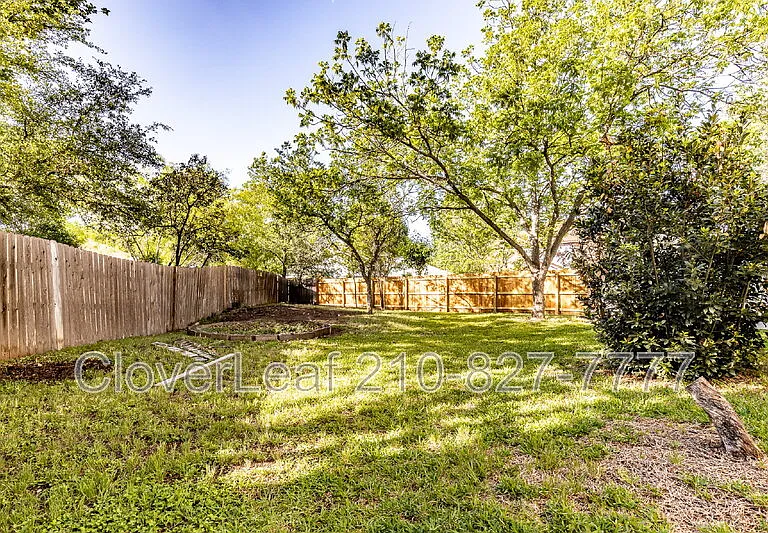 7426 Rainfall Park — Photo 46