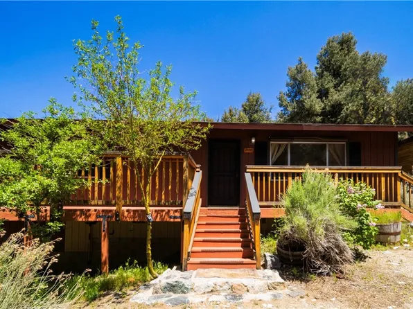 2408 Glacier Dr, Pine Mountain Club, CA 93222