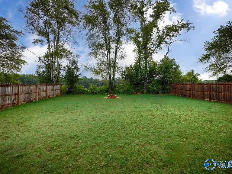 18776 Wicklow Cir — Photo 11