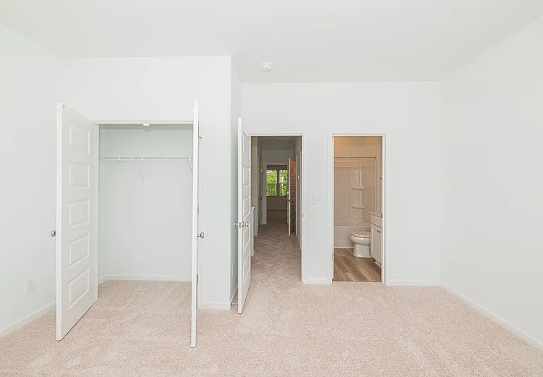 815 Freston Rd — Photo 23