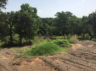 8821 Racquet Club Dr, Fort Worth, TX 76120