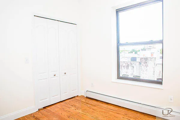 Rented by Compass | media 10