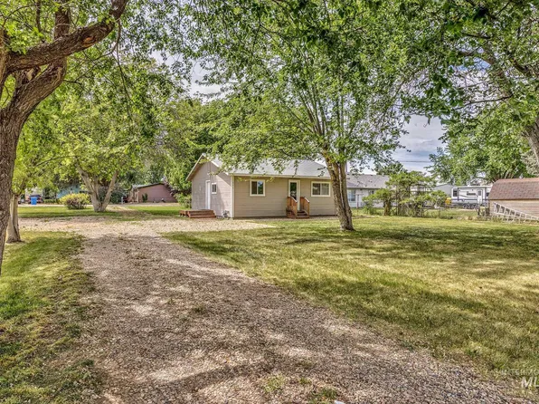 111 N Pennsylvania Ave, Fruitland, ID 83619