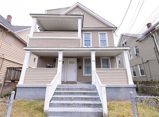 162-164 Davenport St, Bridgeport, CT 06607
