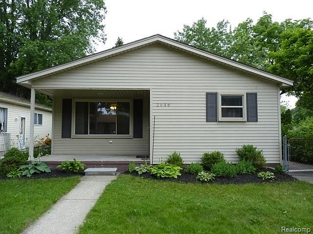 1st image of 2036 S Harvey Ave