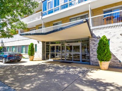 730 24th St NW APT 718, Washington, DC, 20037