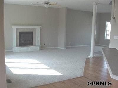 4th image of 14749 Black St
