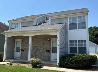 542 N Crystal Ave Unit 542, Elgin, IL 60123