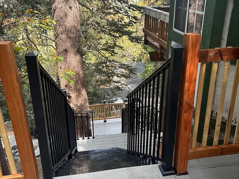 1102 Jungfrau Dr — Photo 18