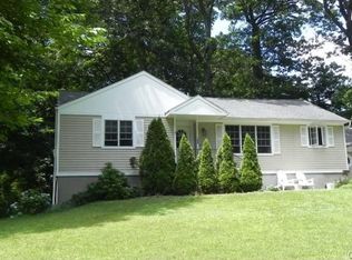 188 Rock Major Rd, Fairfield, CT 06824