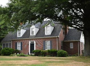 15906 Richmond Rd, Callao, VA 22435