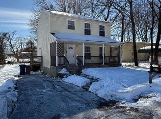 929 W Main St, Coatesville, PA 19320