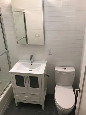 Rented by PMG Real Estate  | media 29