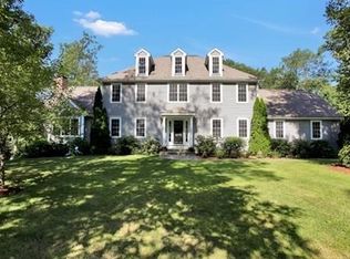 5 Old Towne Way, Sturbridge, MA 01518