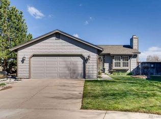 571 Snowy Owl Pl, Highlands Ranch, CO 80126