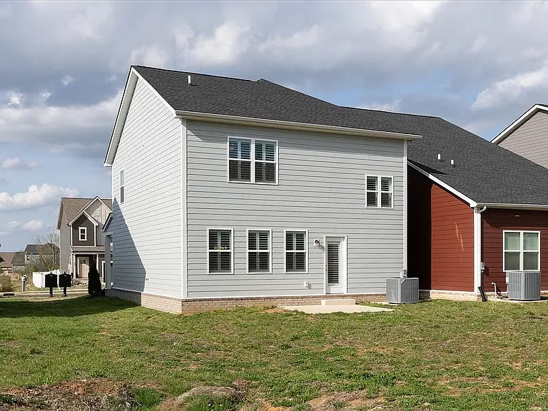 550 Twyla Dr — Photo 13