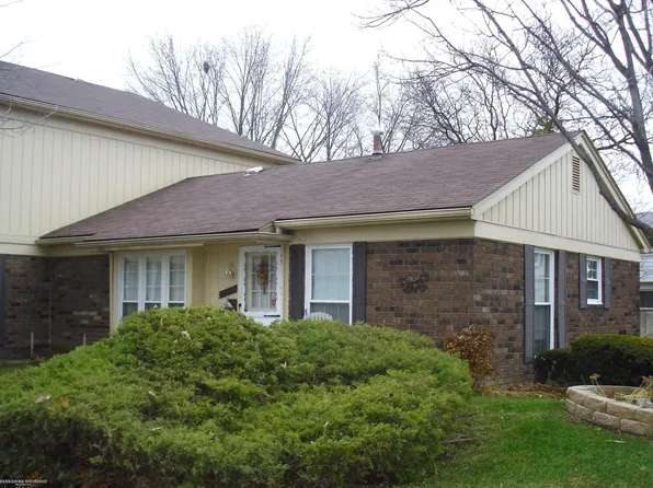 34265 Garfield Cir #5, Fraser, MI 48026