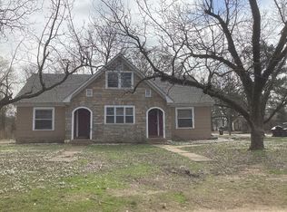 425 E 2nd St S, Prescott, AR 71857