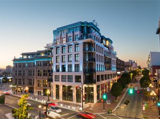 521 Courtney St #209, Victoria, BC V8W1B6