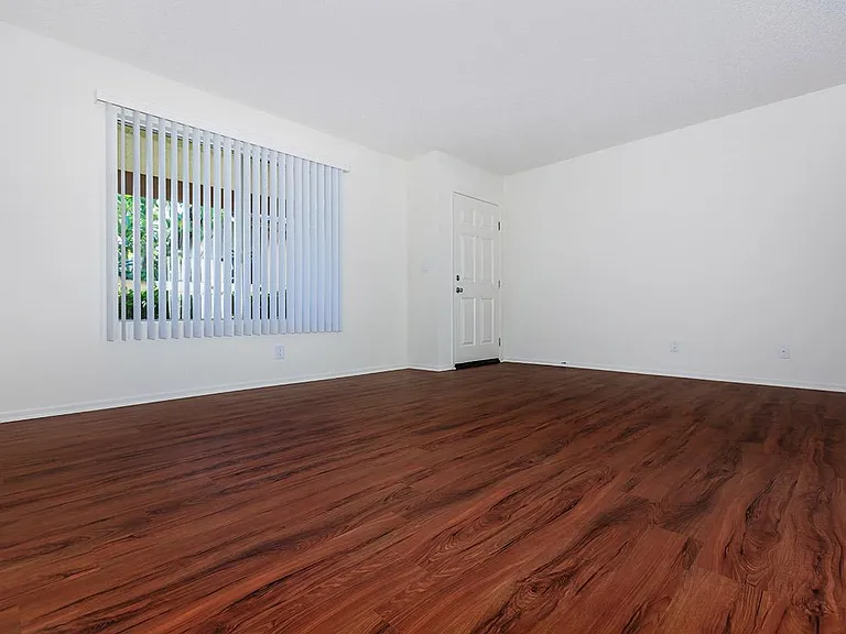 Ridgewood Village Apartment Homes — Photo 29