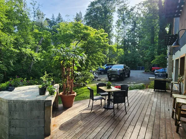 (undisclosed Address), Bellevue, WA 98006