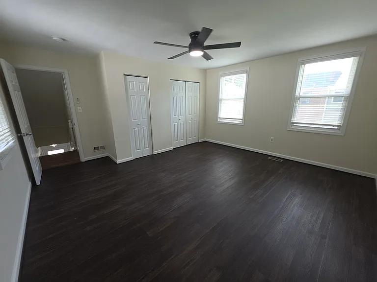 7516 Main St — Photo 29