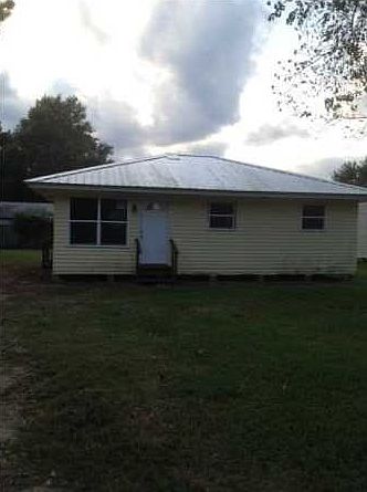2nd image of 517 Last St