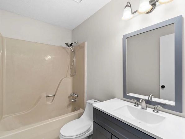 1599 Baynesview Dr