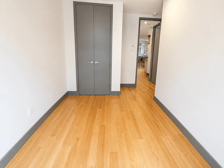 374 Kosciuszko St #1B — Photo 5
