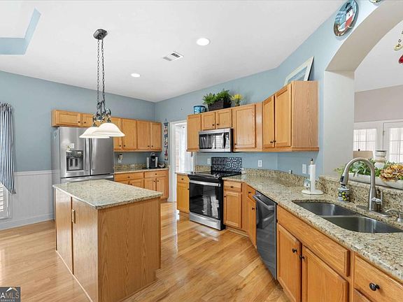 5th image of 2112 Owls Way