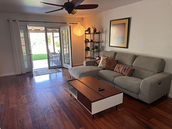 Recliner Couch with adjustable headrests