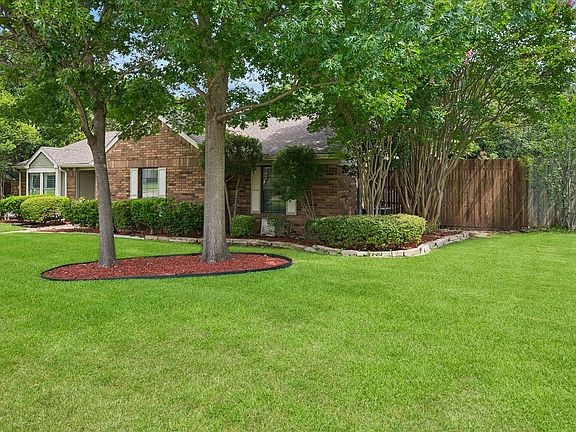 3rd image of 900 Tupelo Dr