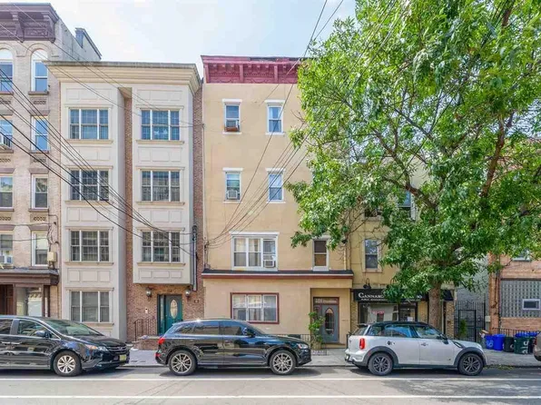 516 Adams Street 4 image 11 of 11