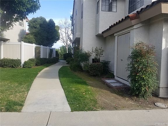 3rd image of 22920 Estoril Dr #412