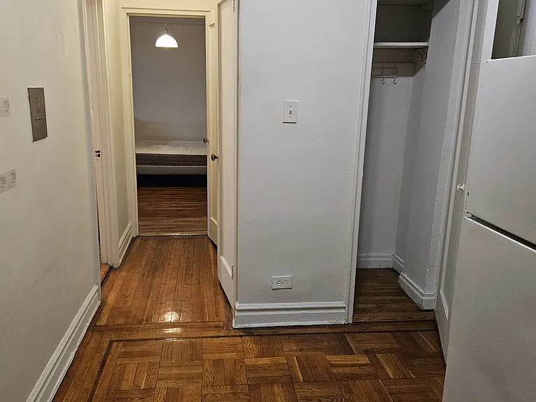 1280 E 18th St #6D — Photo 7