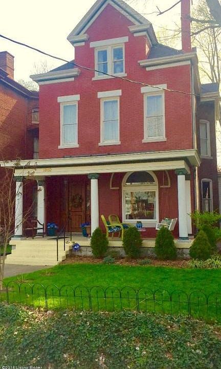 01 1369 S Brook Front CC