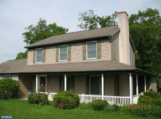 122 Lehigh Dr, Coatesville, PA 19320