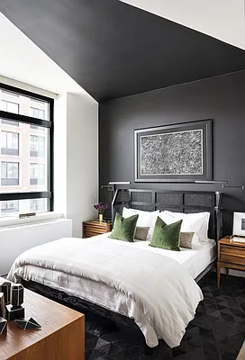 Rented by The Marketing Directors (Arias) | media 32