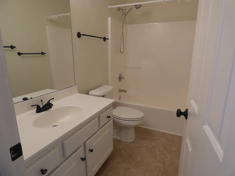 2205 Barrington Ln — Photo 43