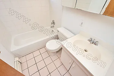 Rented by Genik Group Corp